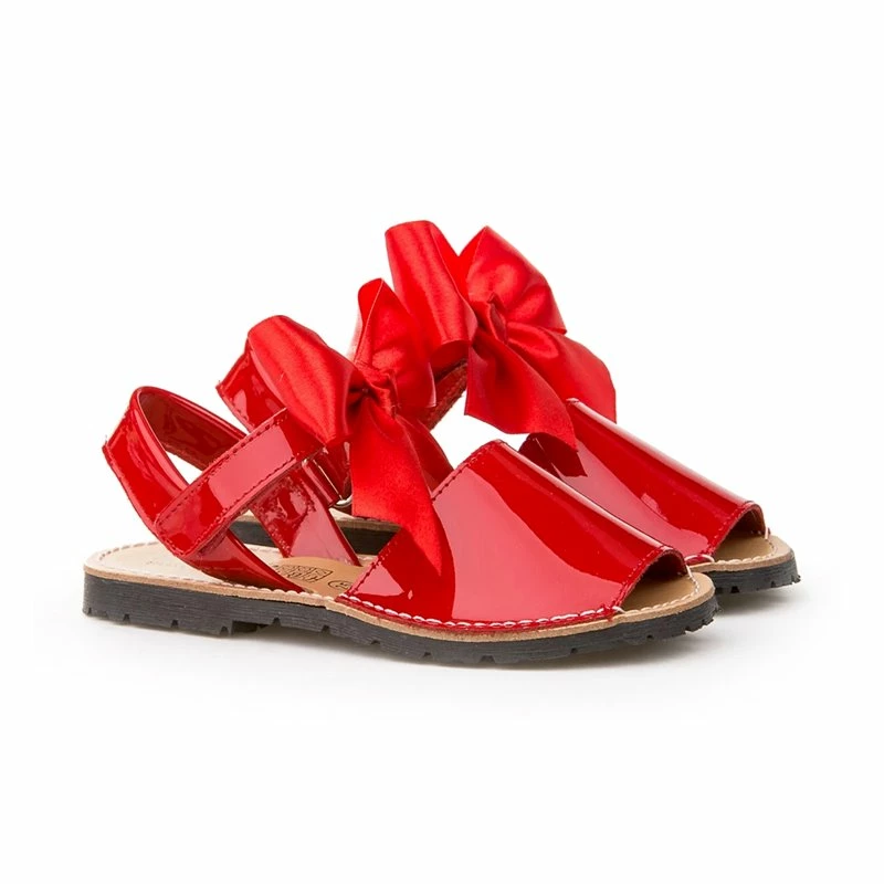 Abarcas Menorquinas Niña Piel Charol Lazo De Raso Velcro 206 Rojo, De Angelitos 4 Abarcas Menorquinas Niña Piel Charol Lazo De Raso Velcro 206 Rojo, De Angelitos - Imagen 2