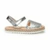 Abarcas Menorquinas Niña Piel Y Lentejuelas Plantilla Acolchada Velcro 224 Plata, De Angelitos -BOUTTYE Ventas abarcas menorquinas nina piel y lentejuelas plantilla acolchada velcro 224 plata de angelitos