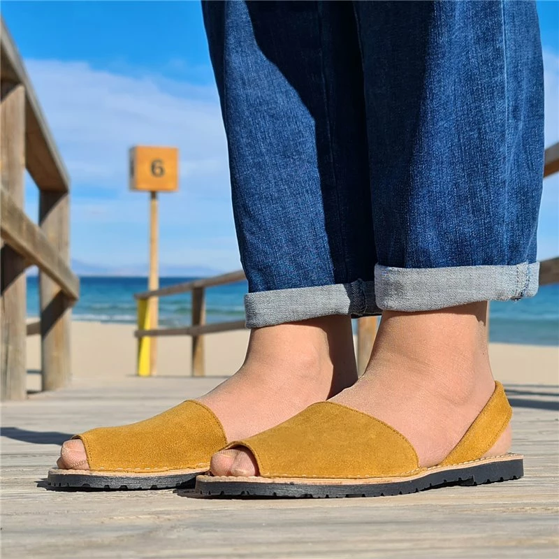 Avarcas Menorquinas Mujer Piel Ante Planas 202 Cuero, De C. Ortuño 6 Avarcas Menorquinas Mujer Piel Ante Planas 202 Cuero, De C. Ortuño - Imagen 4