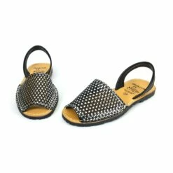 Avarcas Menorquinas Mujer Piel Calada 336 Negro, De C. Ortuño -BOUTTYE Ventas avarcas menorquinas mujer piel calada 336 negro de c ortuno 5