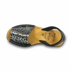 Avarcas Menorquinas Mujer Piel Grabada Cuña 1287 Negro, De C. Ortuño -BOUTTYE Ventas avarcas menorquinas mujer piel grabada cuna 1287 negro de c ortuno 6