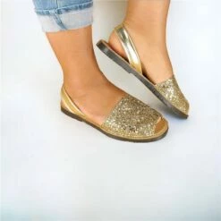 Avarcas Menorquinas Mujer Piel Purpurina 275GLI-1 Oro, De C. Ortuño -BOUTTYE Ventas avarcas menorquinas mujer piel purpurina 275gli 1 oro de c ortuno 1