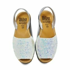 Avarcas Menorquinas Mujer Piel Purpurina Holográfica 275 Nieve, De C. Ortuño -BOUTTYE Ventas avarcas menorquinas mujer piel purpurina holografica 275 nieve de c ortuno 6