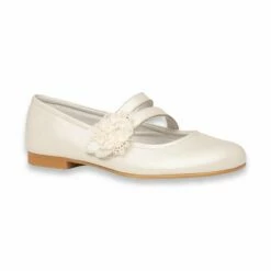 Merceditas Comunión Niña Piel Nacarada Adorno Tul Y Perlas Velcro 991 Beige, De Angelitos -BOUTTYE Ventas merceditas comunion nina piel nacarada adorno tul y perlas velcro 991 beige de angelitos 2